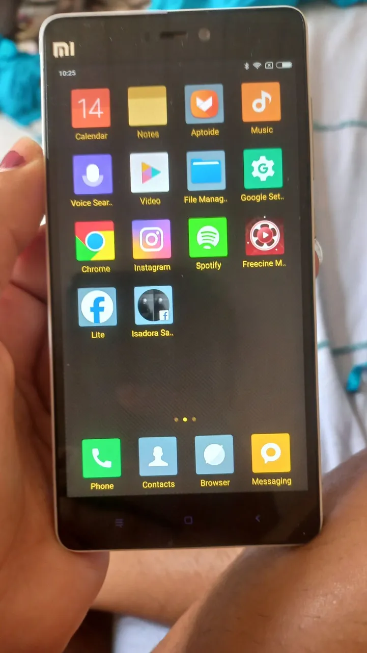 Redimi mi4c novo câmera boa ,enteresadodos chame no pv *