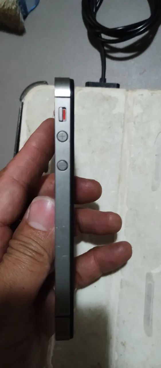Celular,tela ok,e carcaça ok,70$ - Foto 3