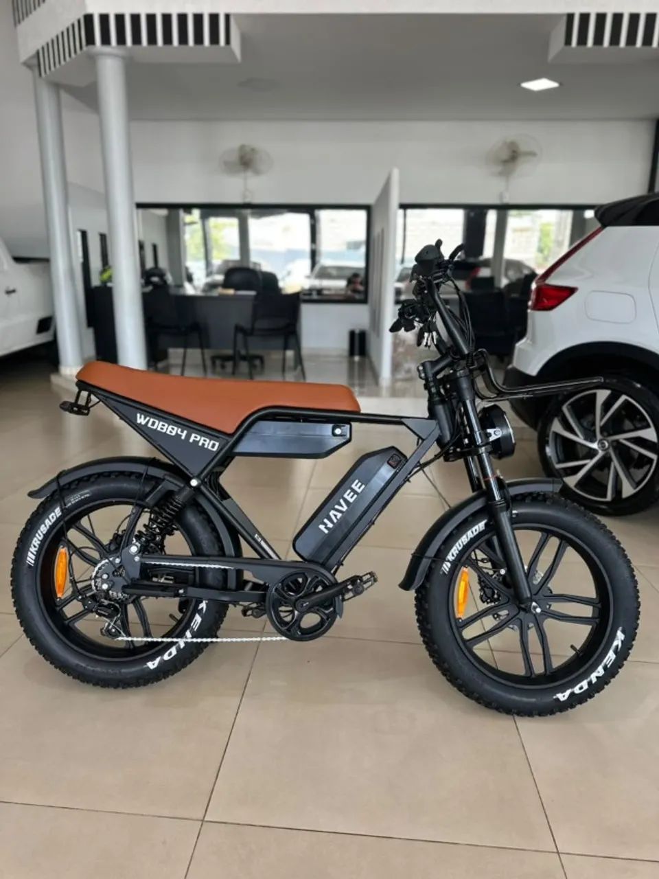 NAVEE BICICLETA ELÉTRICA 