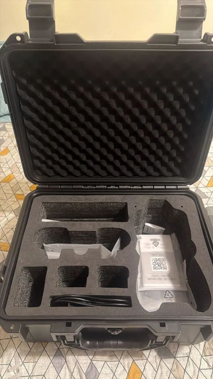 Drone Dji Air 3s combo Rc2 cinza - Foto 4