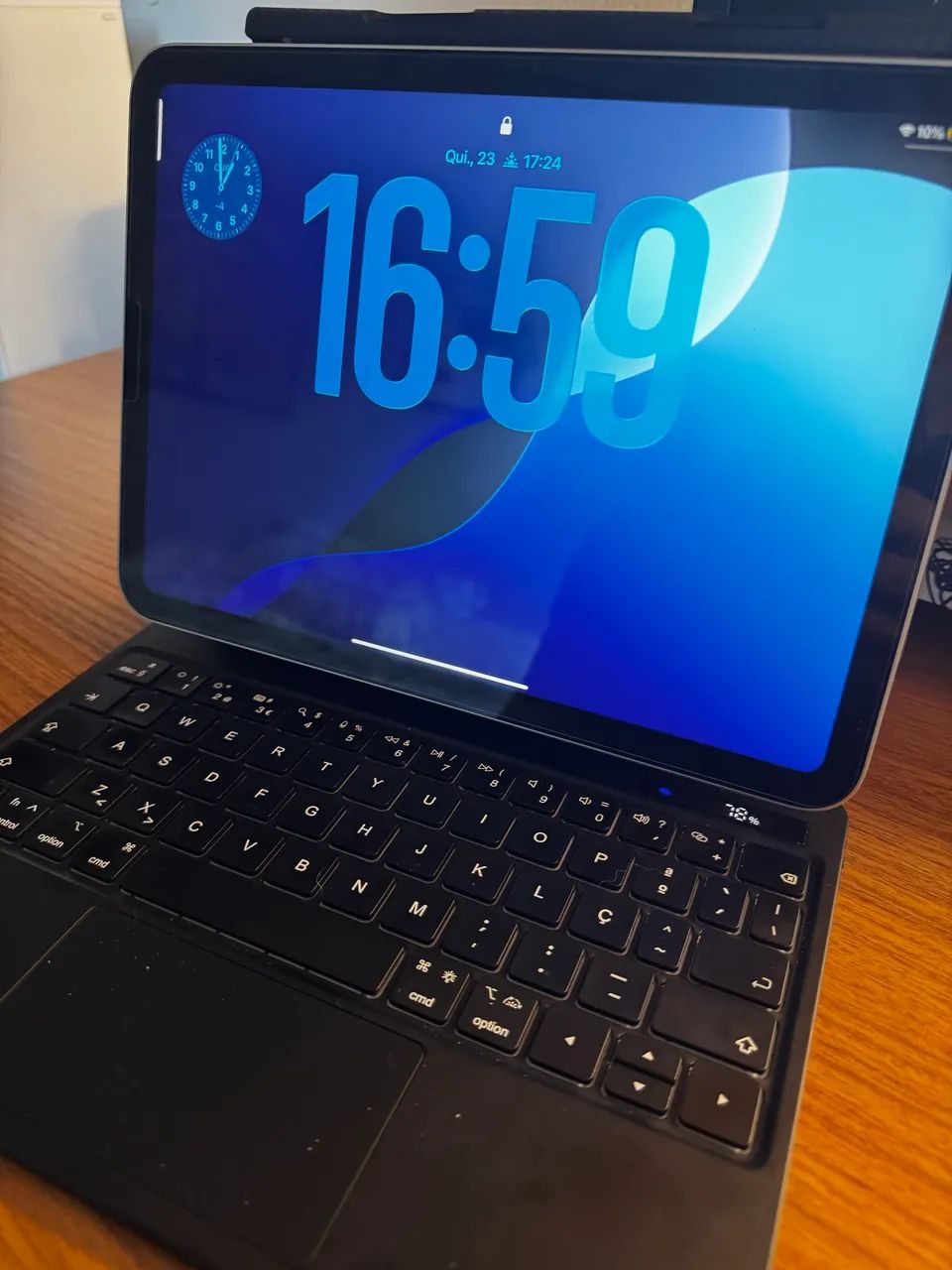 IPAD 11 + Teclado