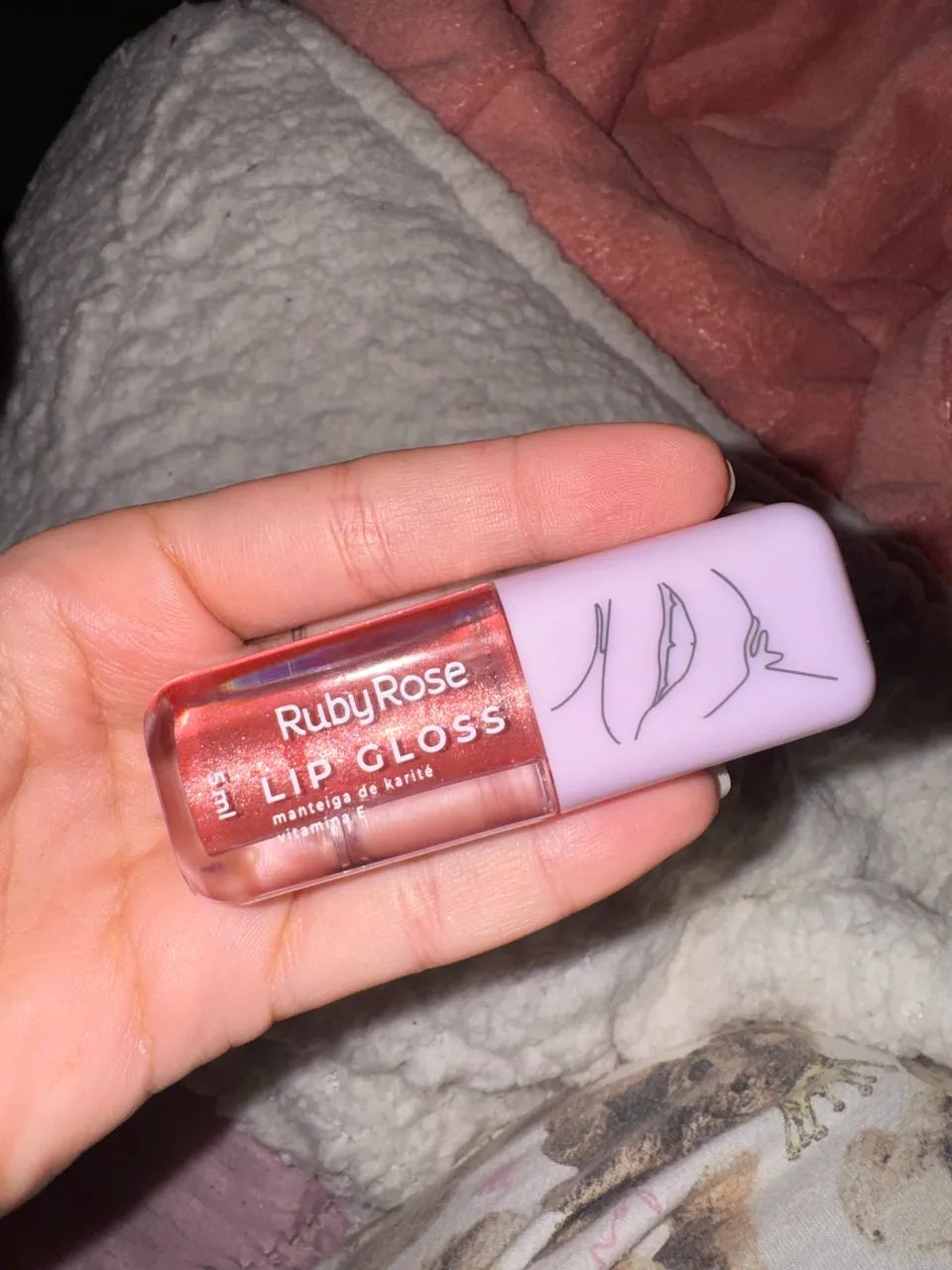 gloss ruby rose 