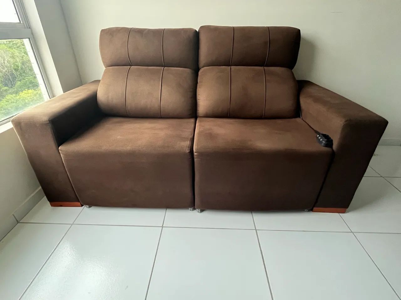 Sofá 2 Lugares - 1,80m de Conforto e Elegância - Foto 2