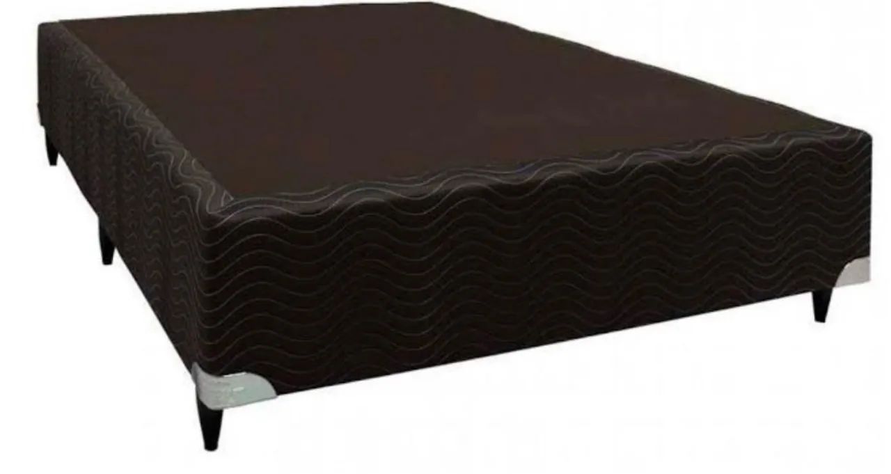 Vendo base de cama casal - 500kg