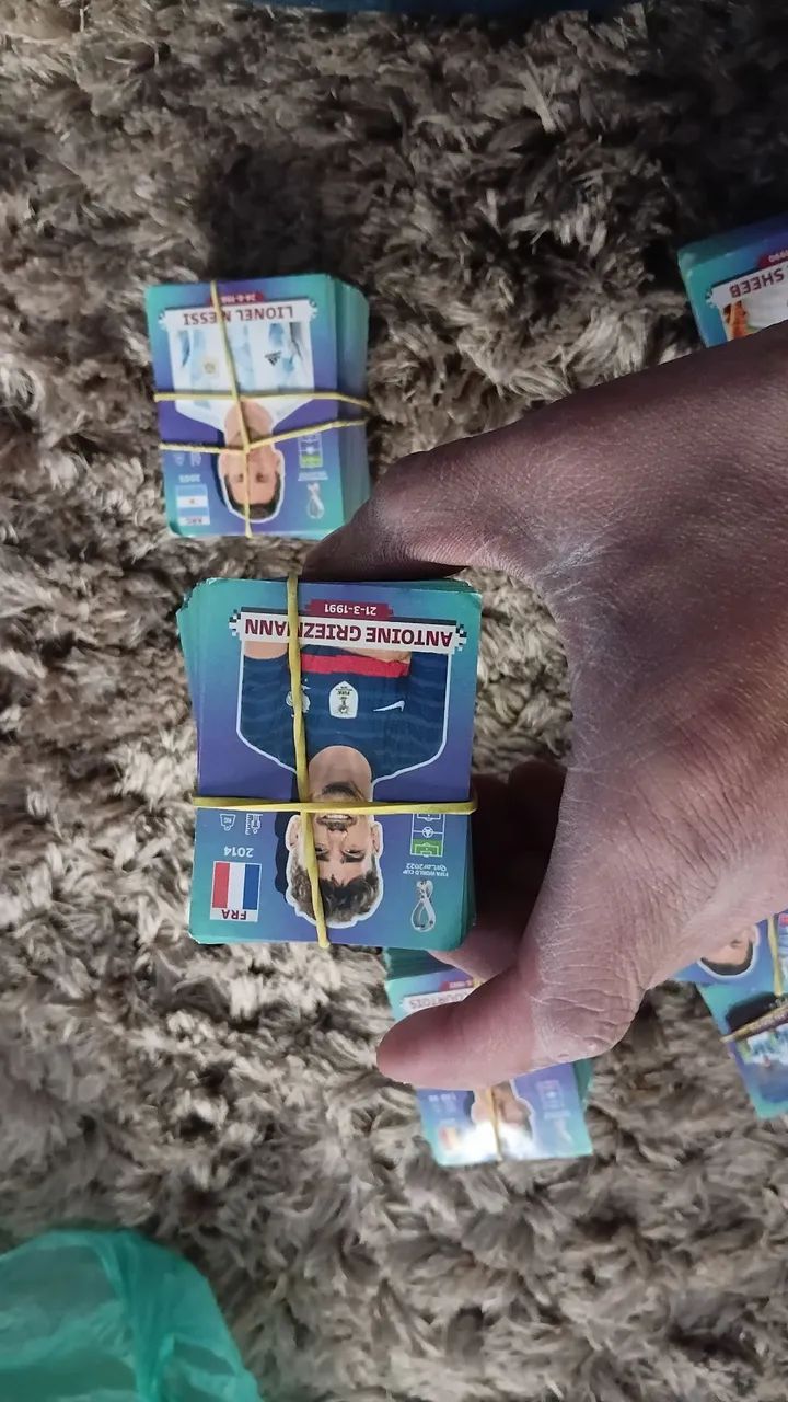 Figurinhas da copa 2022 - Foto 2