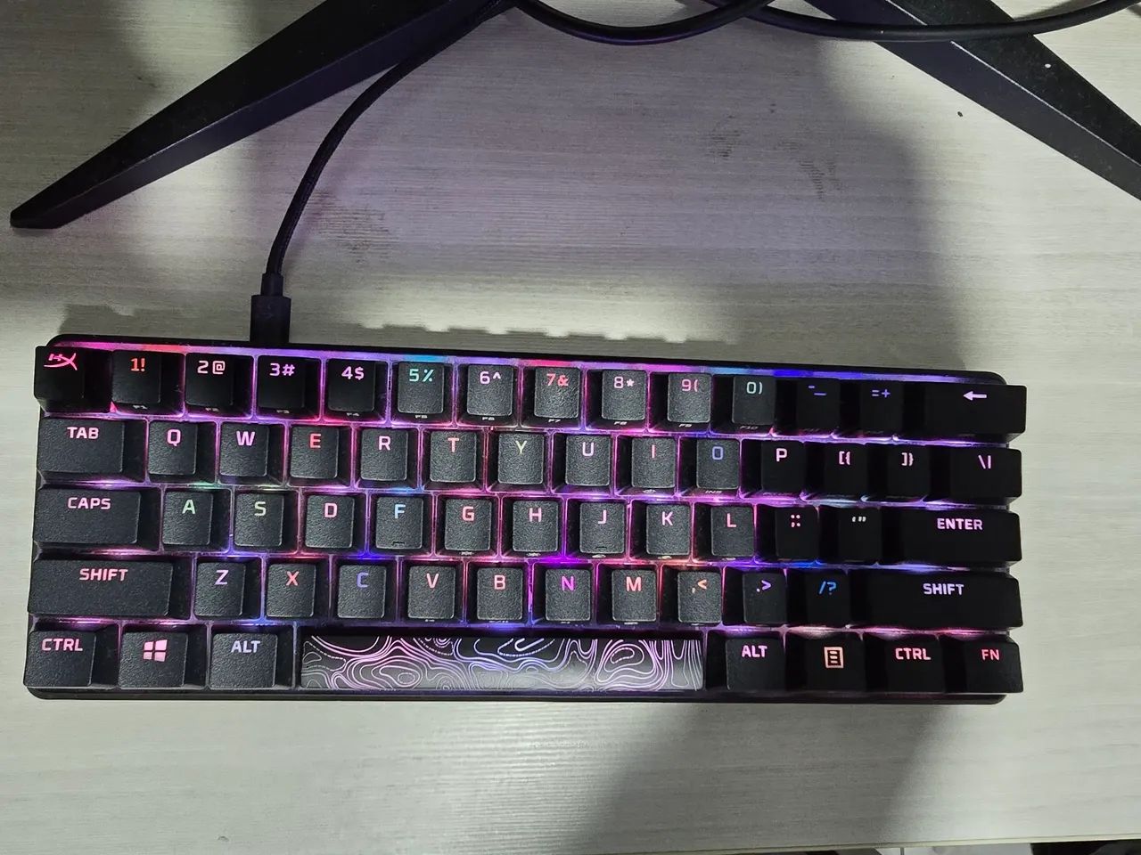 Teclado HyperX Alloy Origins 60 - Foto 4