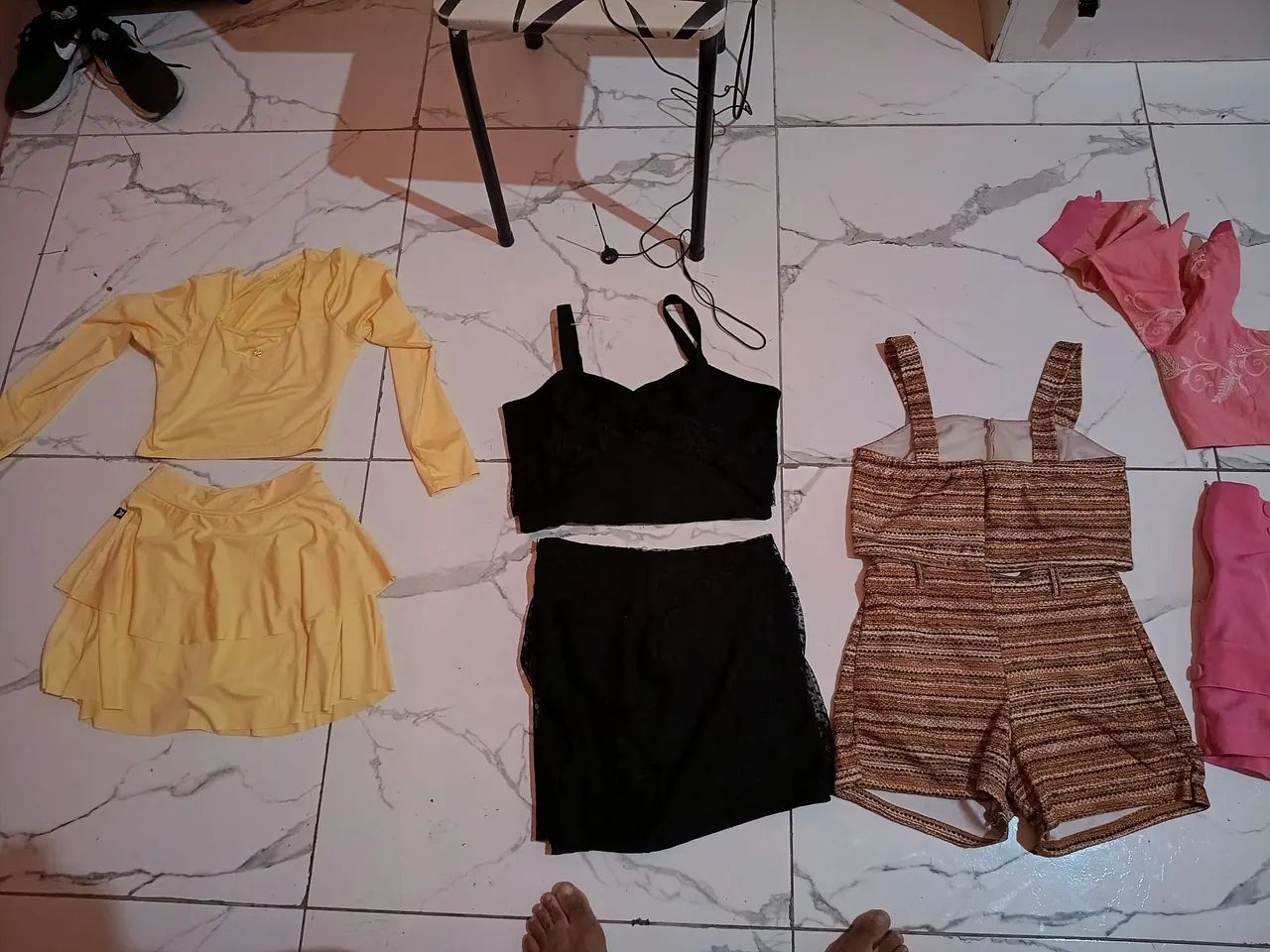 Roupas novas - Foto 2