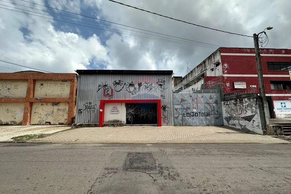 Galpão Comercial no Centro de Fortaleza - Aluguel! 550m² construídos e 1.100m² de terreno - Foto 2
