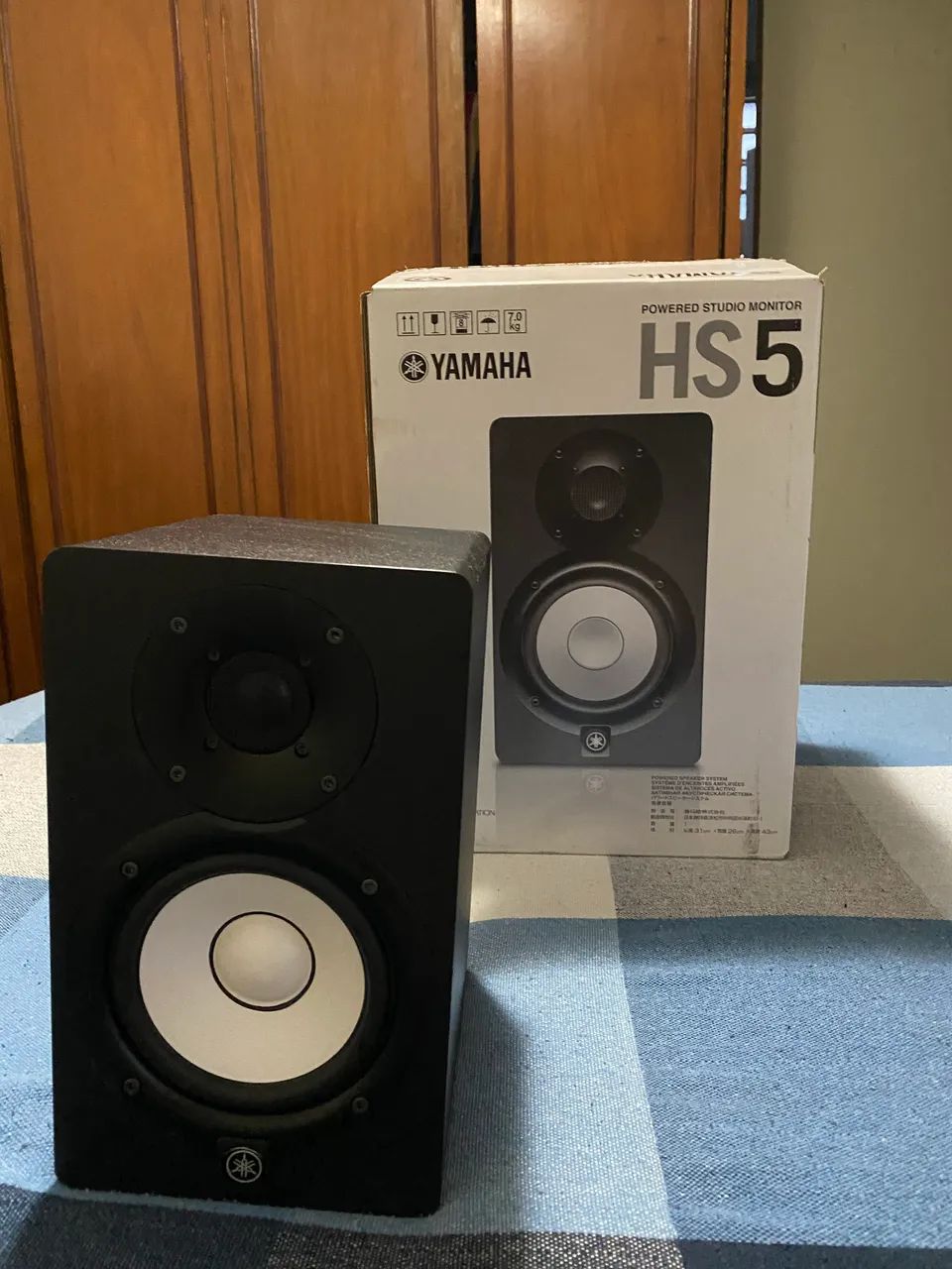 Monitor Yamaha HS5 Par  - Foto 3
