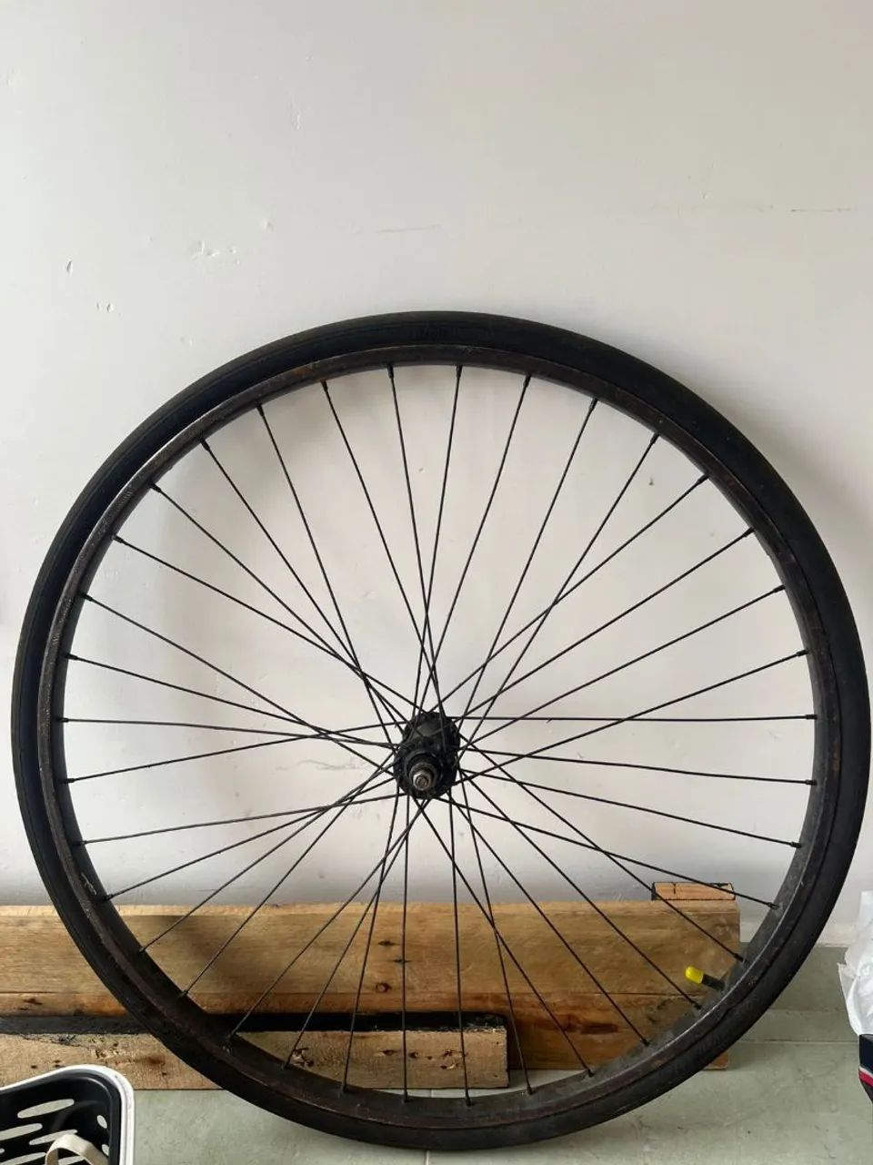Roda de bicicleta caloi 10