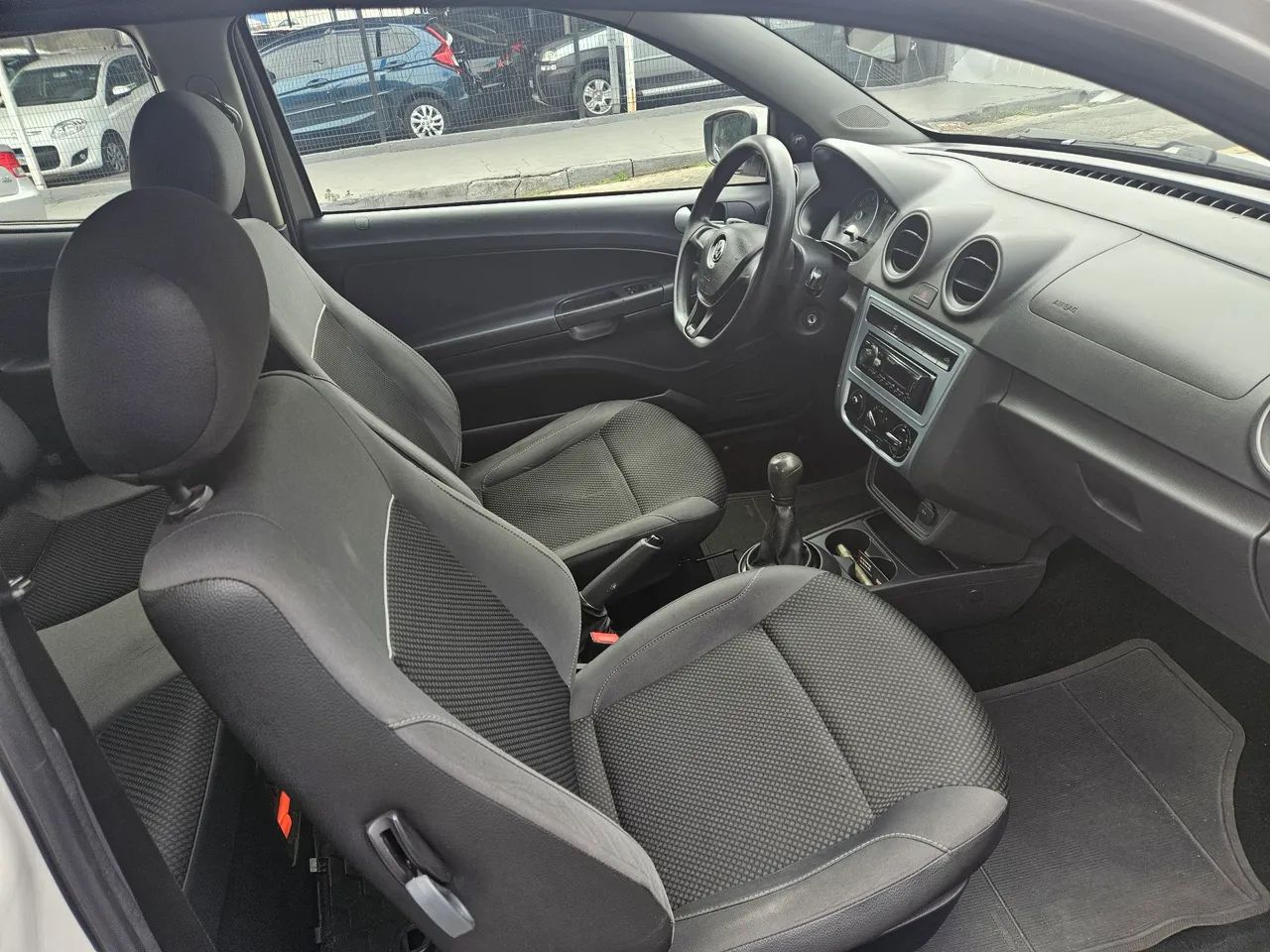 Volkswagen Saveiro Robust 1.6 Total Flex 8V CD 2018 - Foto 5