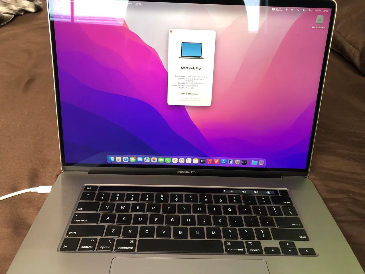 MacBook Pro 16