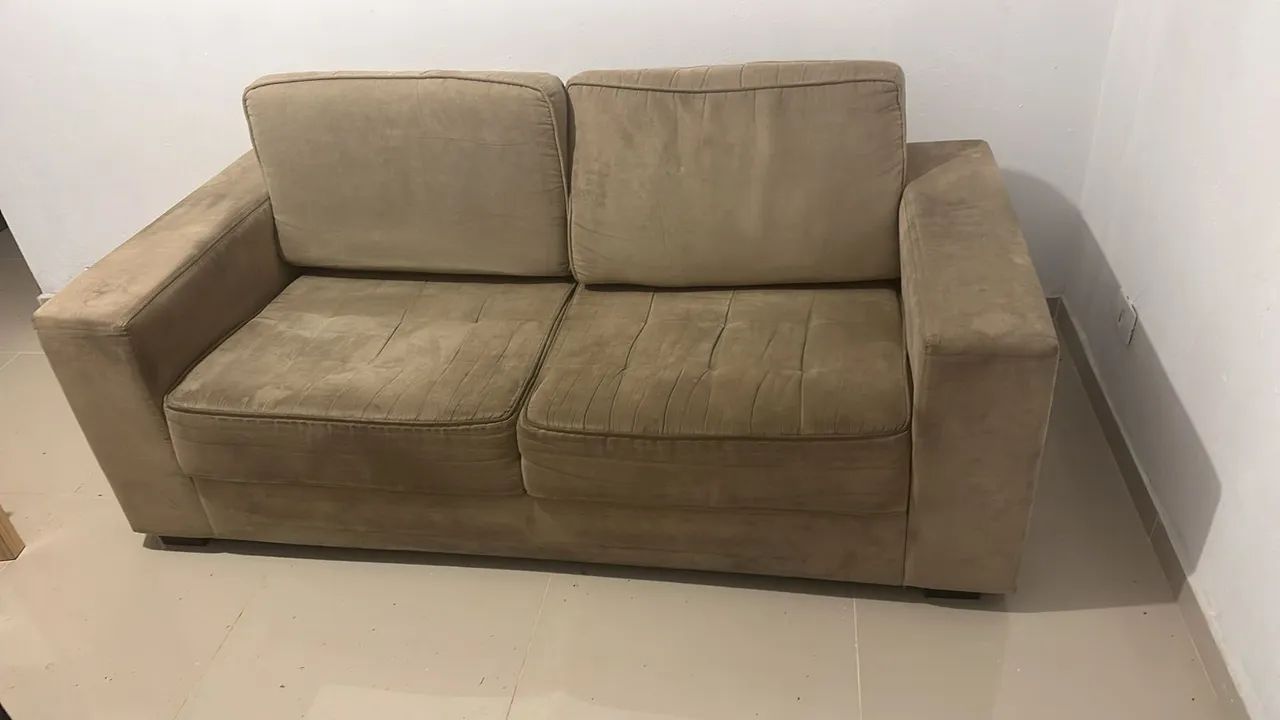Mesa de Vidro com 4 Cadeiras e Sofá - Foto 5