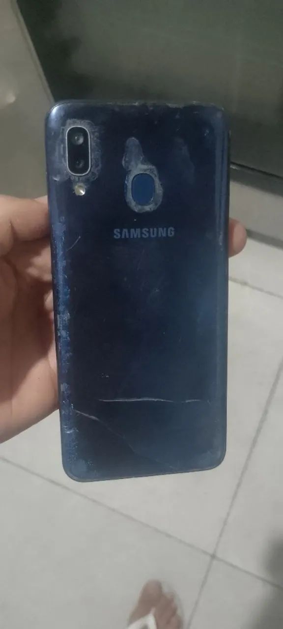 Celular A20 - Foto 2