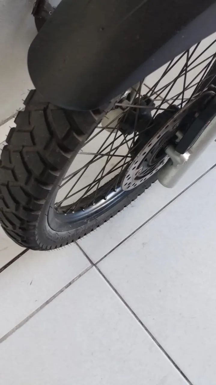 Honda XRE  - Foto 3