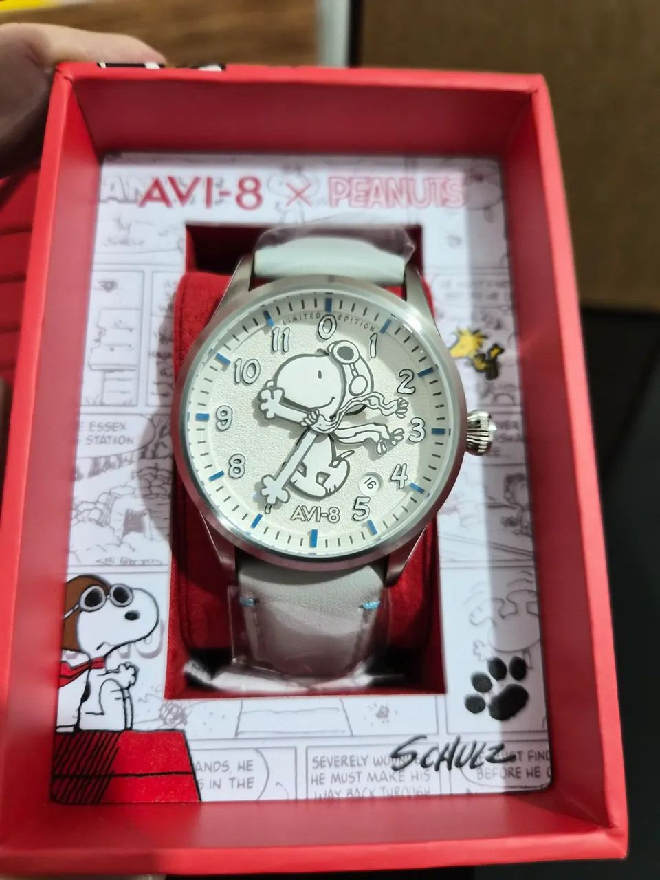 Relogio Automático AVI-8 Ed.Limitada Snoopy 