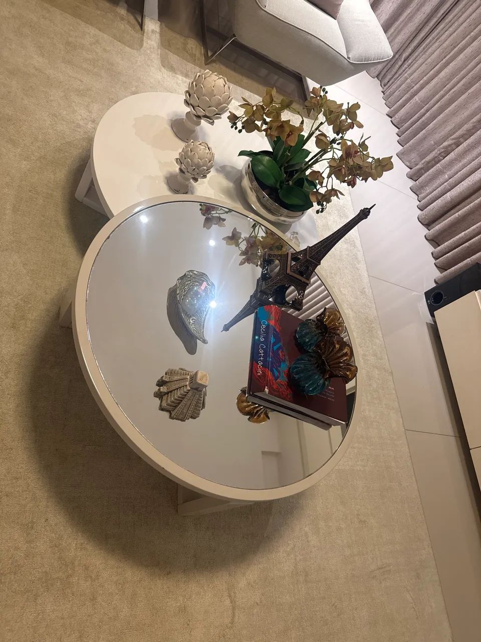 Mesa de centro loja conceito em laca brilhosa e espelho