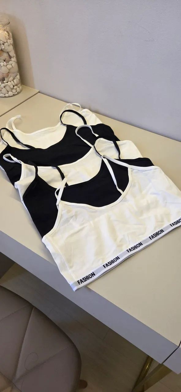 Kit de Tops de algodão preto e branco (Novos) - Foto 5