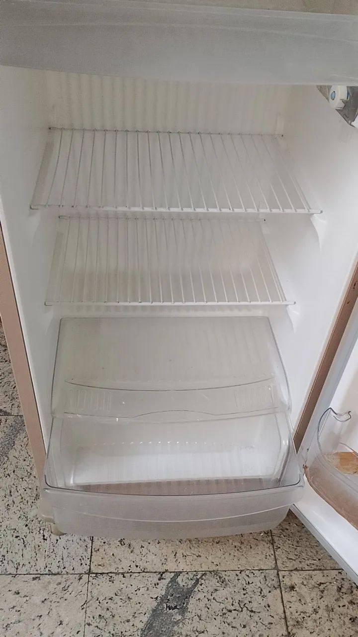 Geladeira Consul Usada 261L - Foto 4