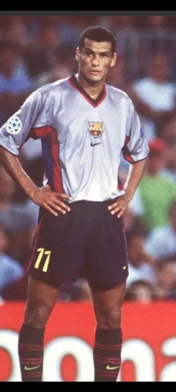Camisa Barcelona Oficial 2001 de Época - Foto 5