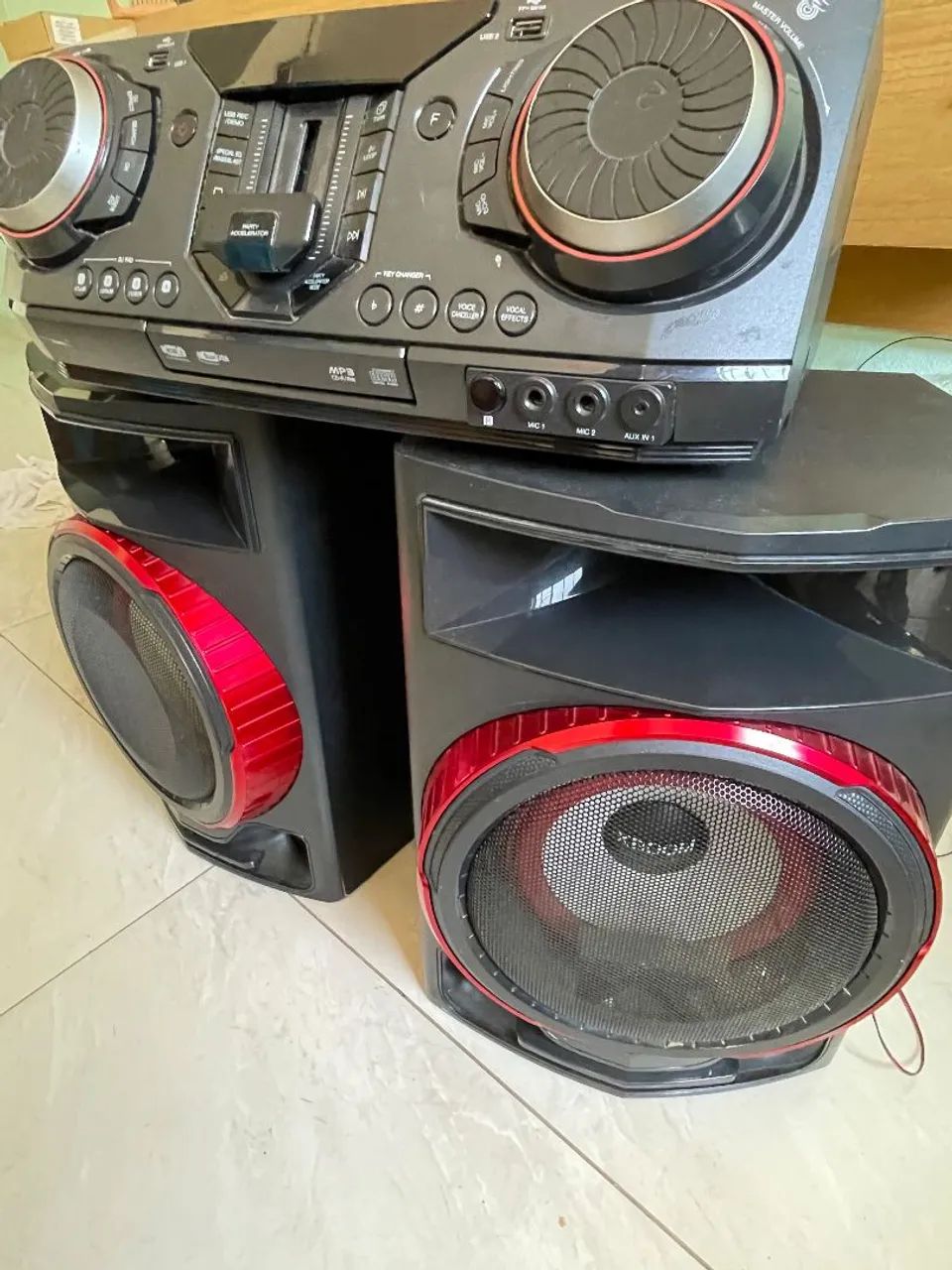 SOM LG XBOOM  - Foto 4