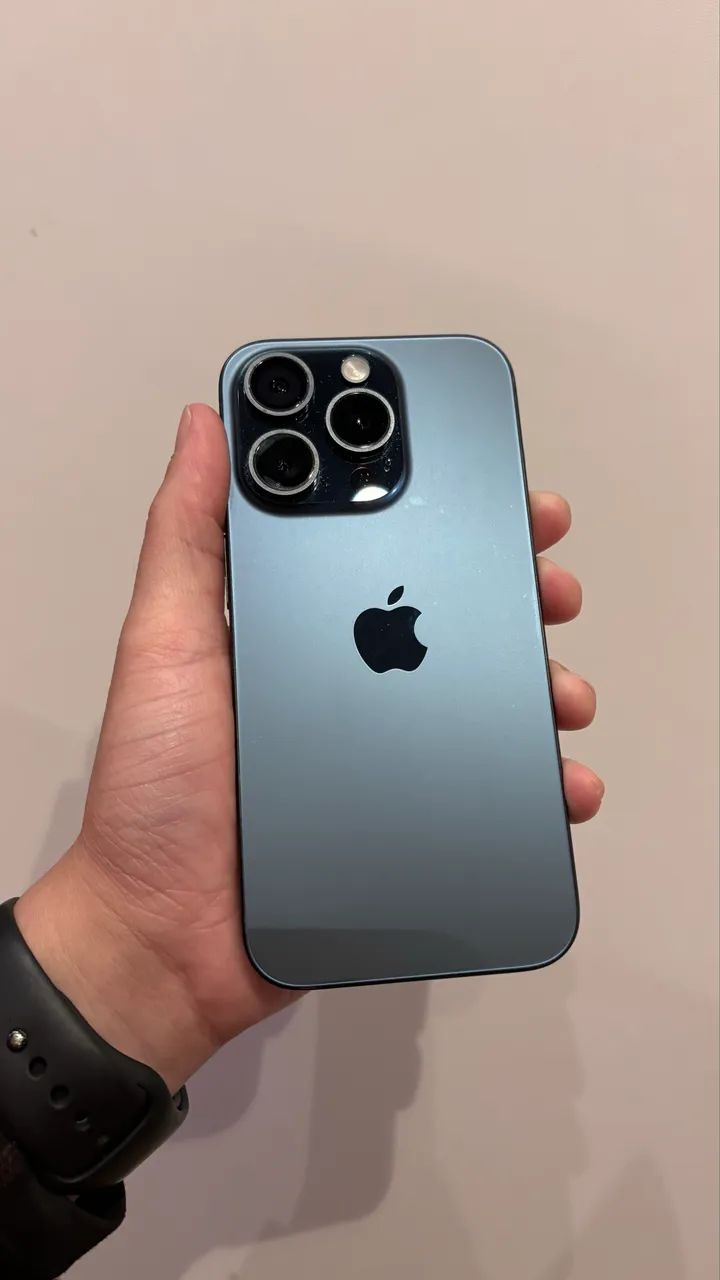 iPhone 15 Pro - Foto 4