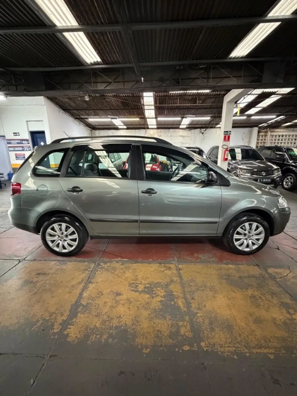 Volkswagen Spacefox 1.6/ 1.6 Trend Total Flex 8V 5p, foto 3 de 18