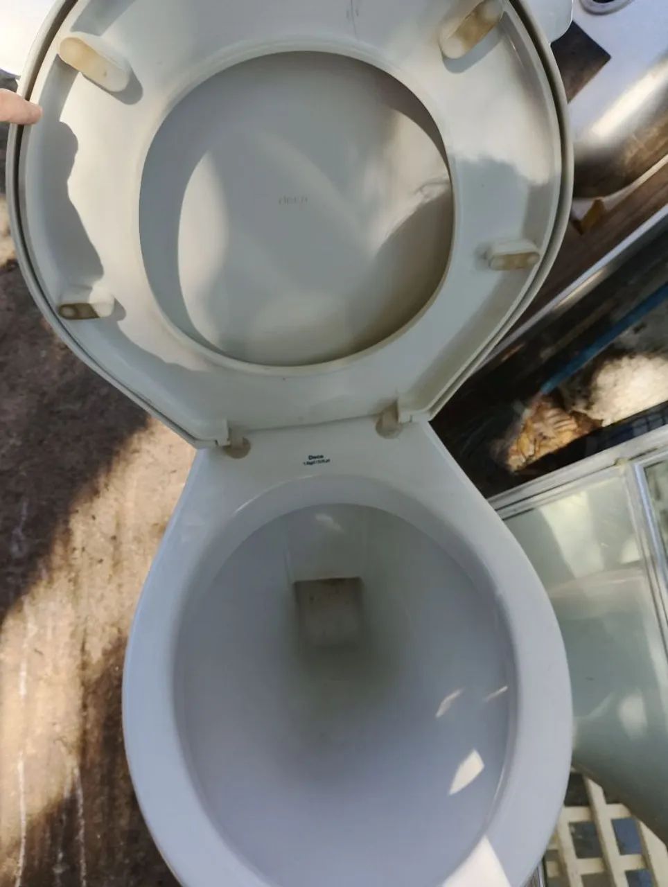 Vaso sanitário caixa acoplada Deca  - Foto 5