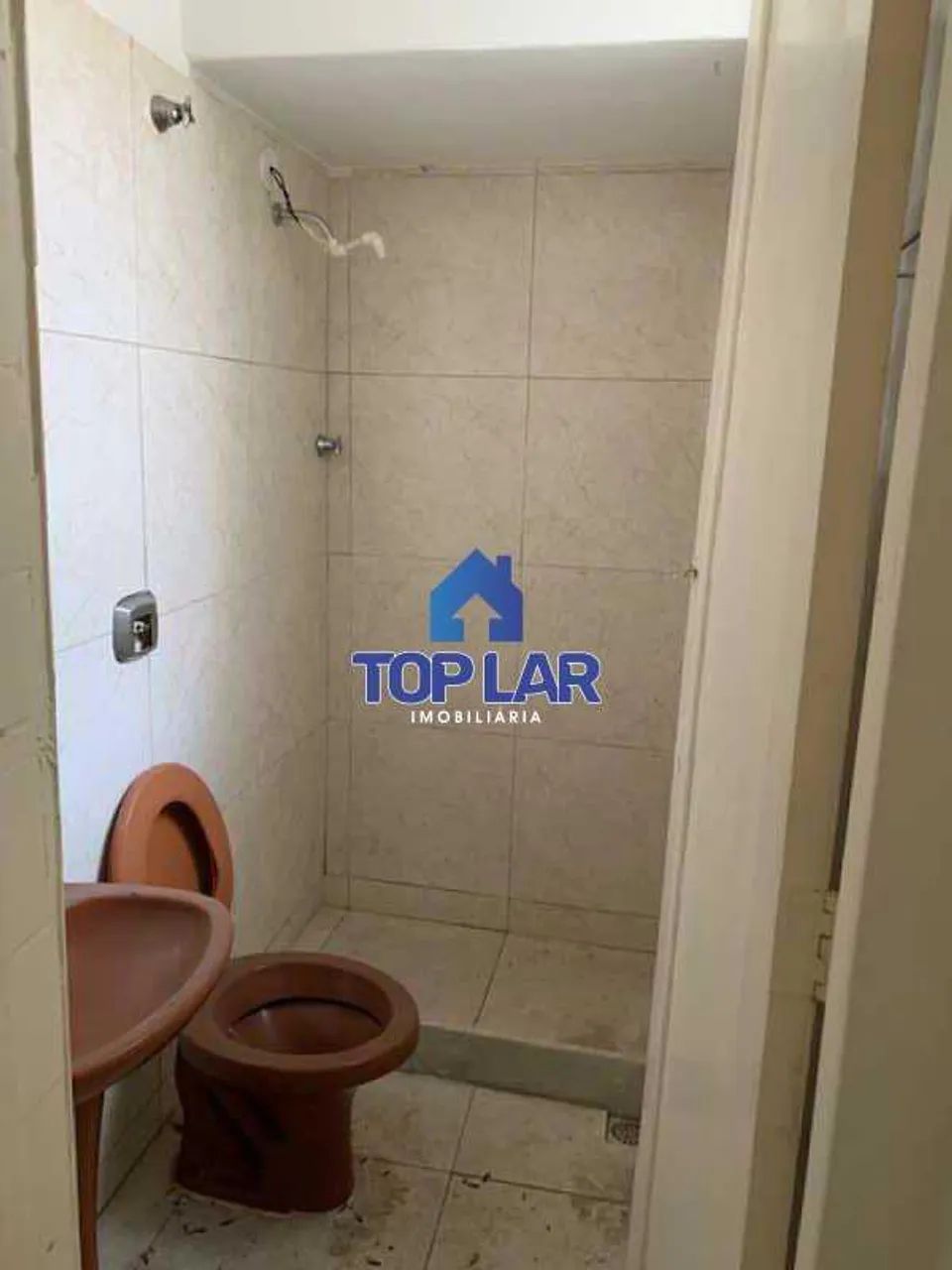 Casa em pequena vila de 2 quartos na Penha - Foto 4