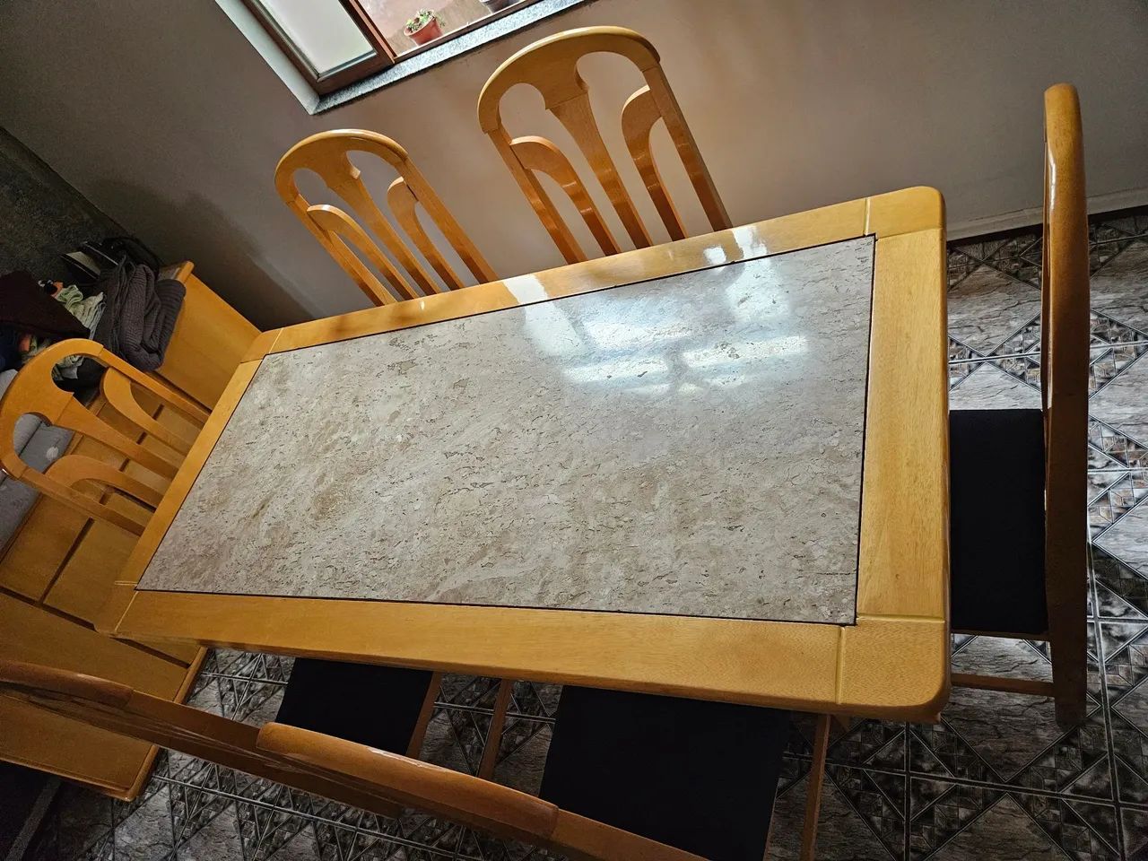 Mesa de jantar com 6 cadeiras - Foto 4