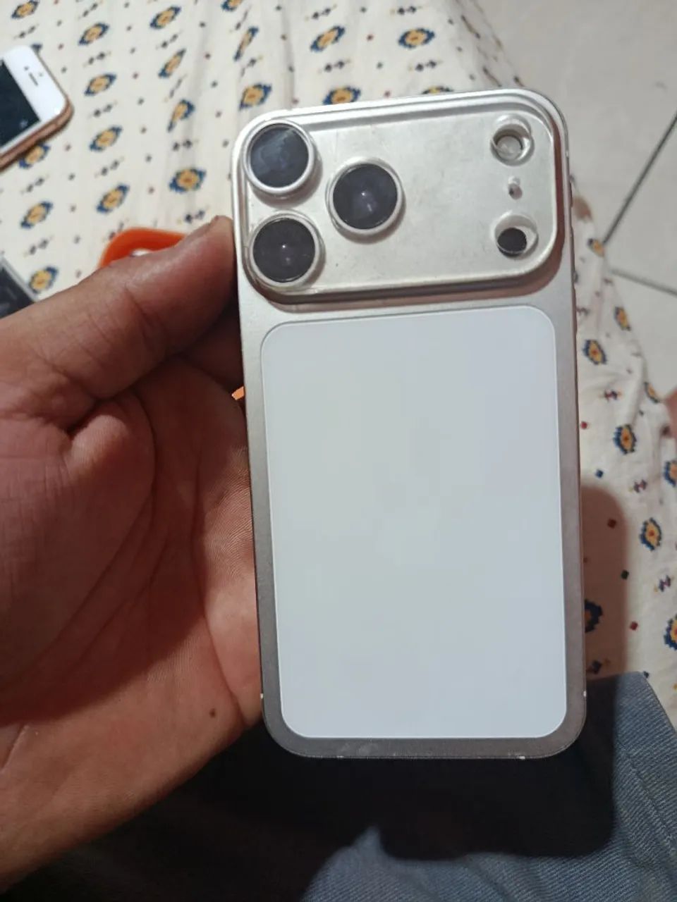 iPhone xr montado no 17 pro  - Foto 3