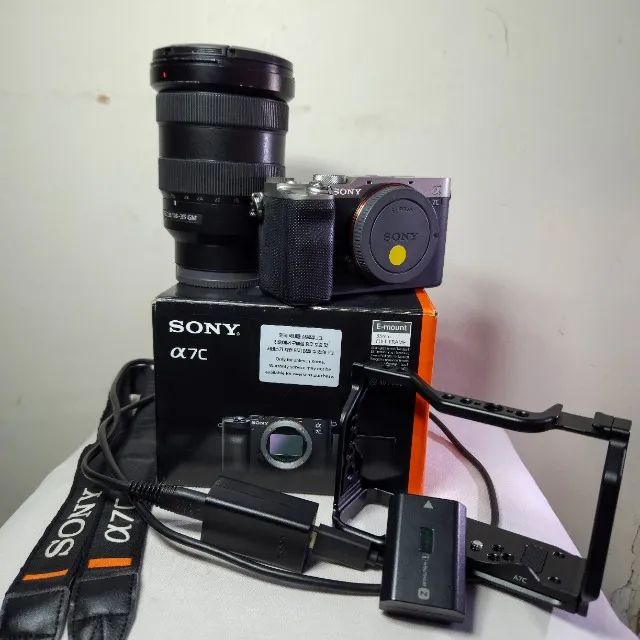 Câmera Sony Alpha 7c (ILCE-7c) Prata Mirrorless Full Frame - Foto 2