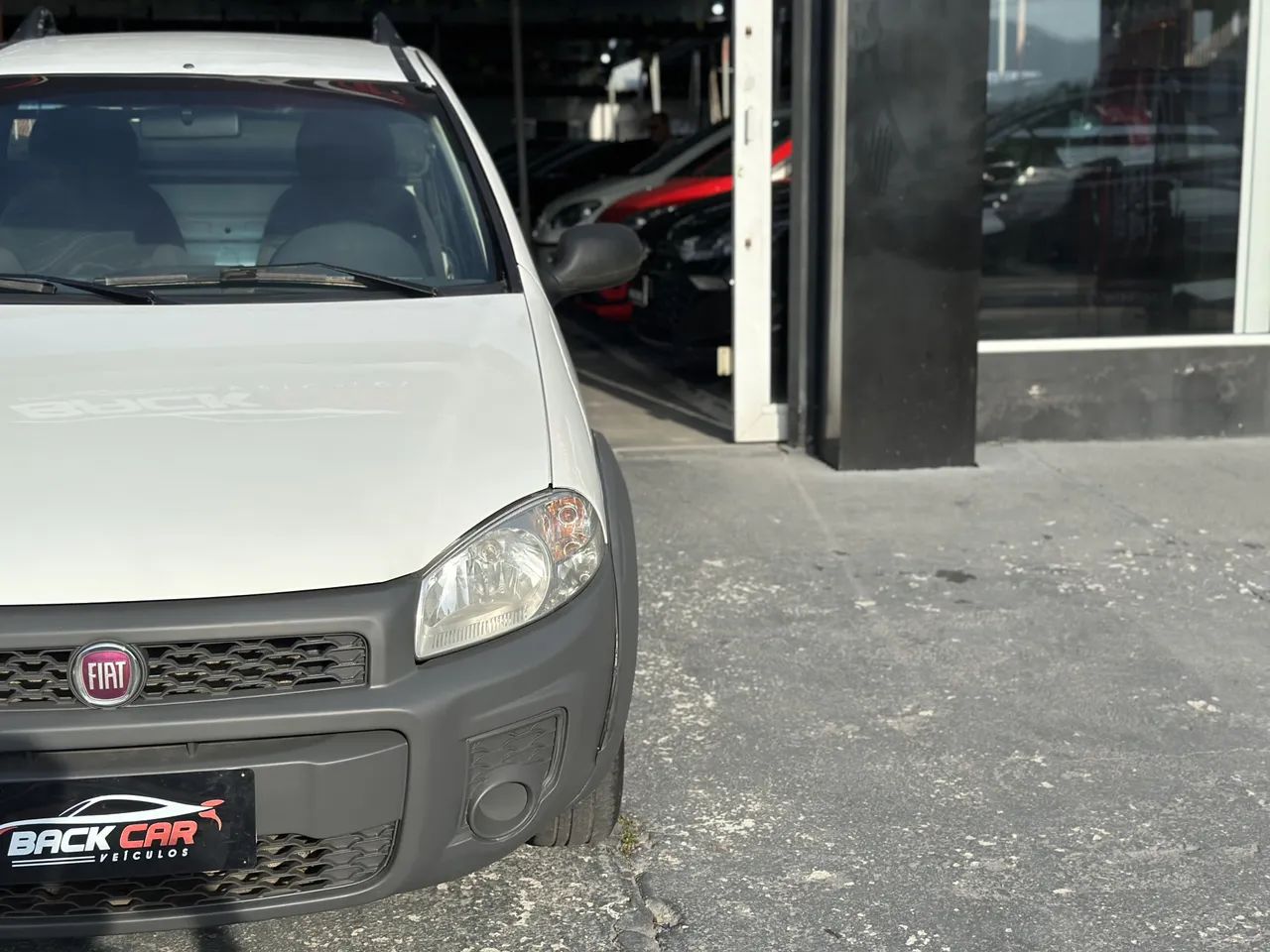 Fiat Strada Working 1.4 MPI Fire Flex 8V CS 2014 - Foto 4