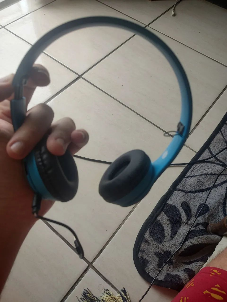 Lote de Fones de Ouvido - Peças  - Foto 2