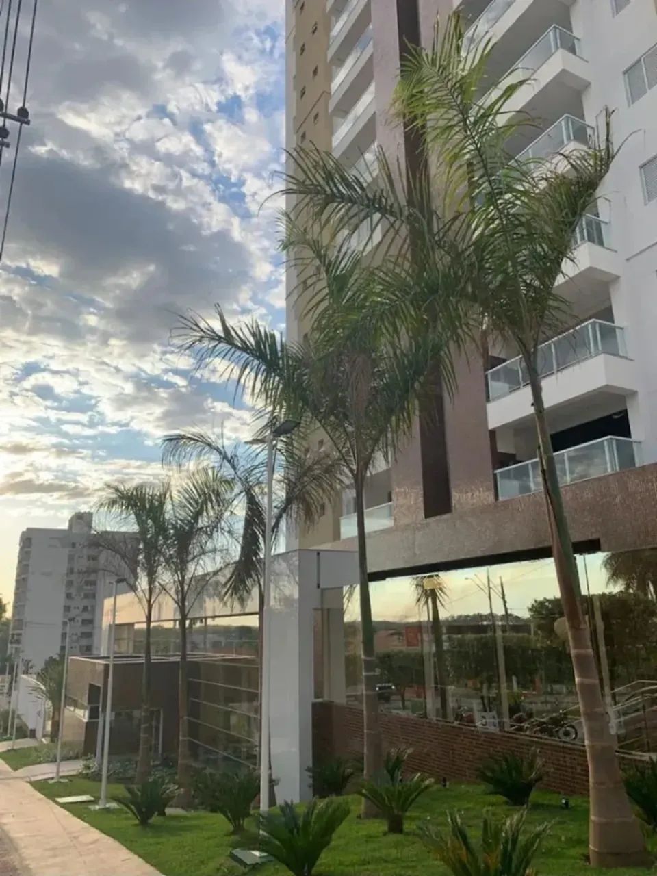 ALUGO OU VENDO APARTAMENTO NO EDIFÍCIO VILLAGIO VERONESE