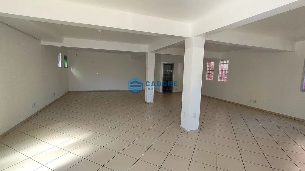 SALA TÉRREA COM 100m² NO UNIVERSITÁRIO - Foto 5