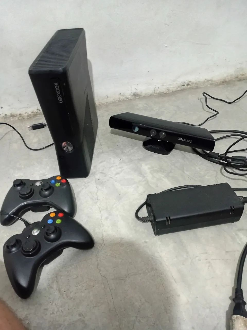 Vendo xbox 360 completo - Foto 2