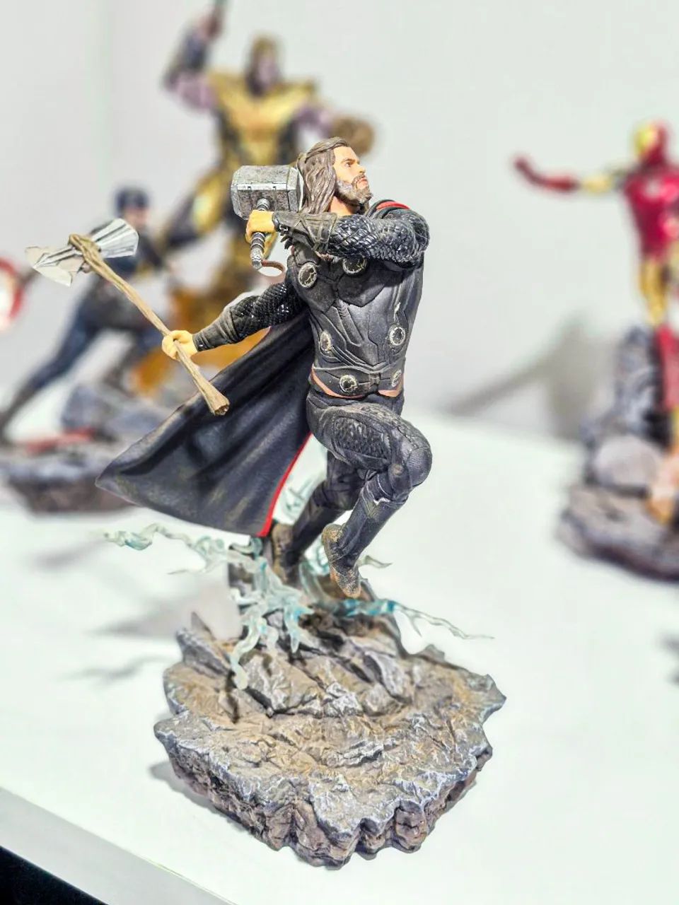 Thor Endgame 1/10 Iron Studios (Com detalhes) - Foto 3