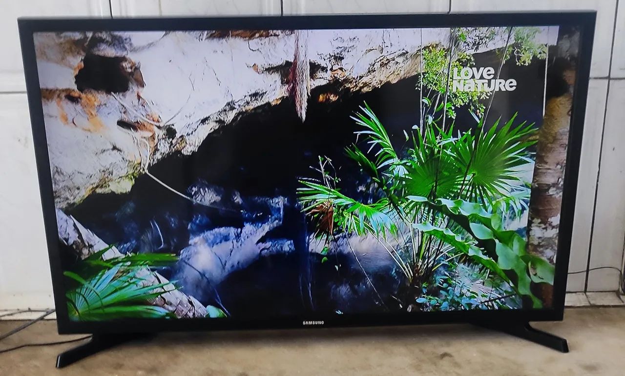TV Samsung LED 32 polegadas smart tyzen  - Foto 4