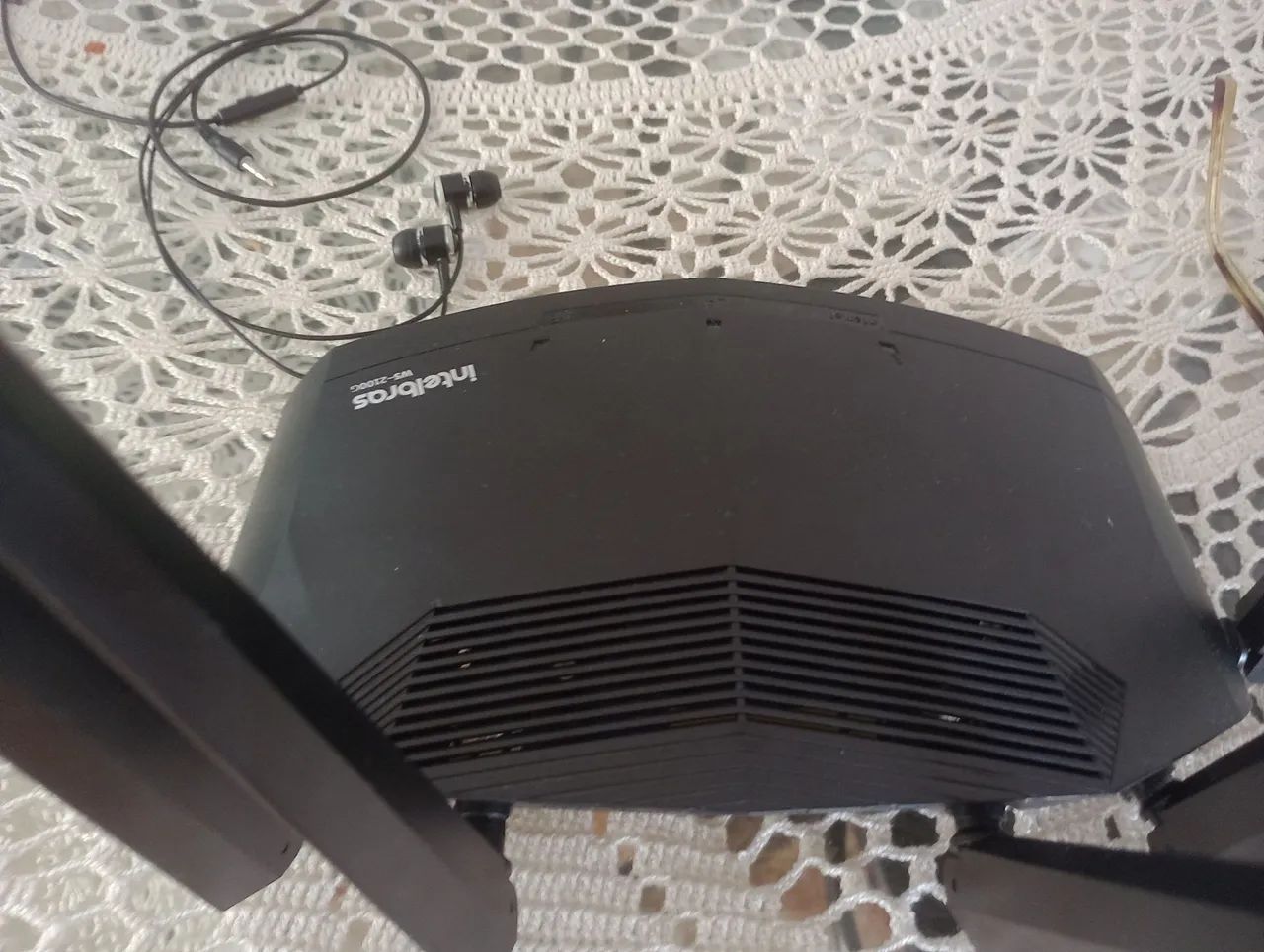 Roteador Intelbras W5- 2100G Dual Band Usado - Foto 6