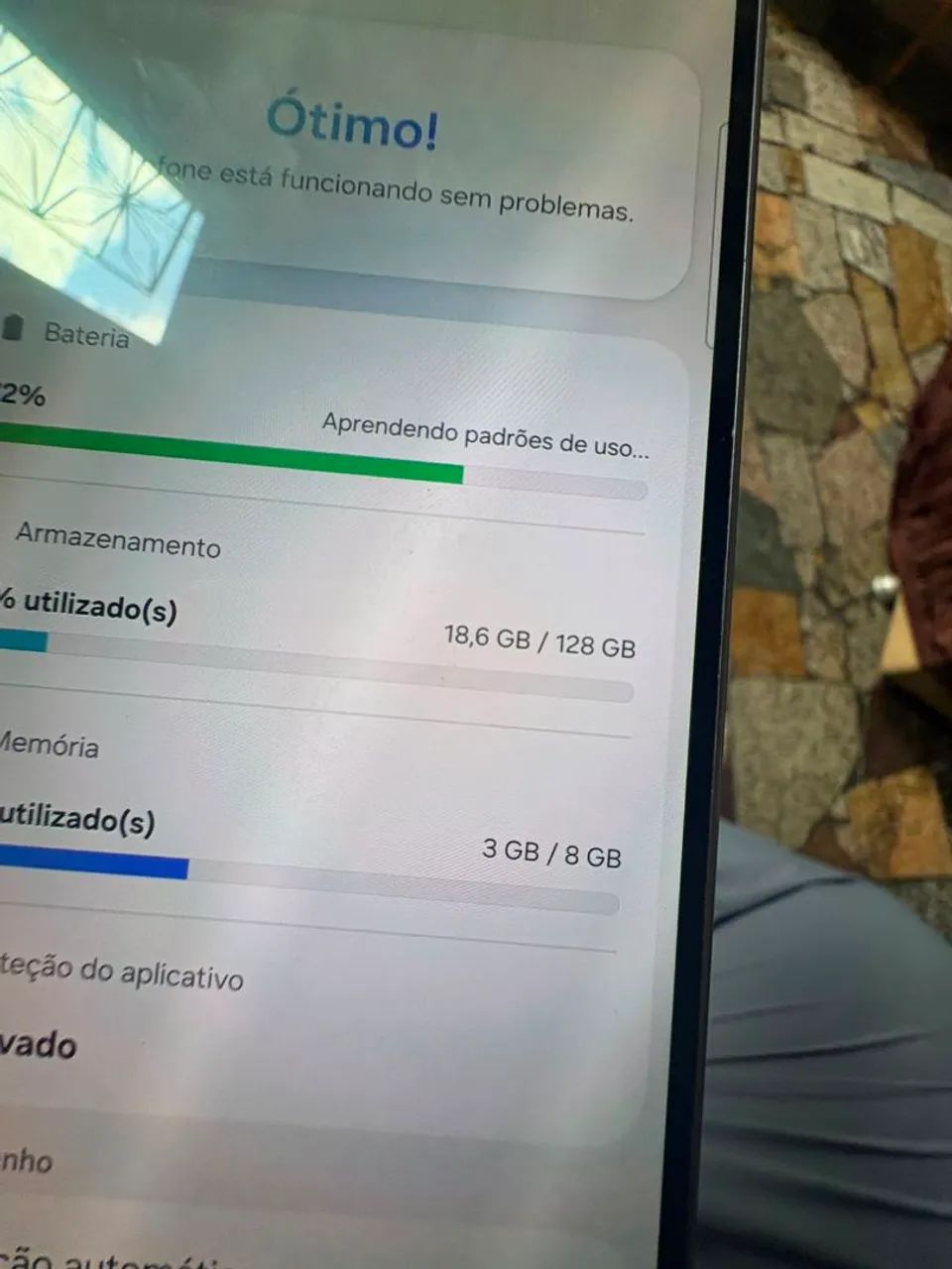 A 56 5g 128 GB e 8 de Ram valor r$ 1300 - Foto 2
