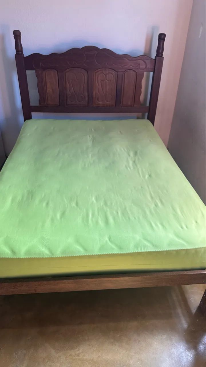  Cama de casal com colchão  - Foto 4