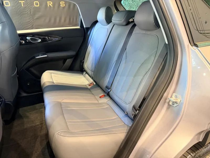Geely EX2 Max 2026 - Foto 4