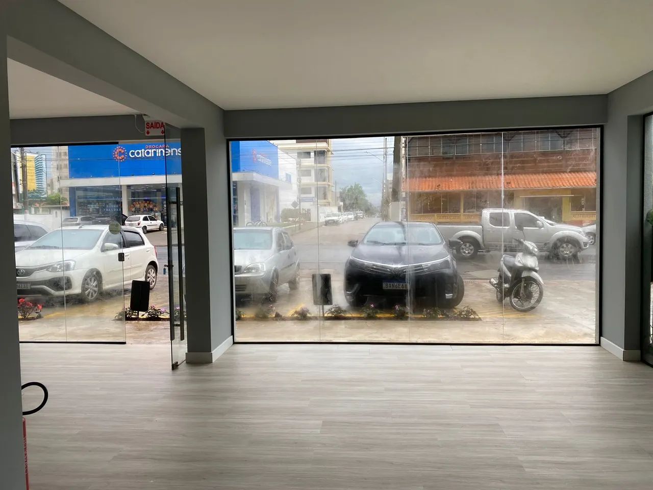 Sala Comercial em Área Central de Balneário Piçarras SC - Foto 5