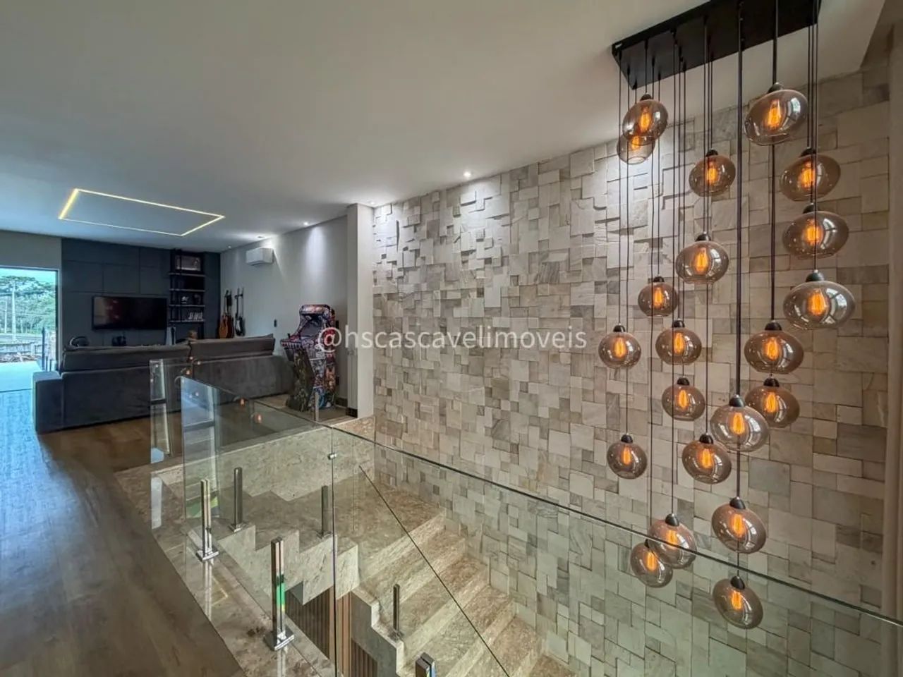 TRIPLEX MOBILIADO E DECORADO NO CONDOMÍNIO FECHADO VILA FIRENZE - COM 4 QUARTOS, PISCINA E - Foto 4