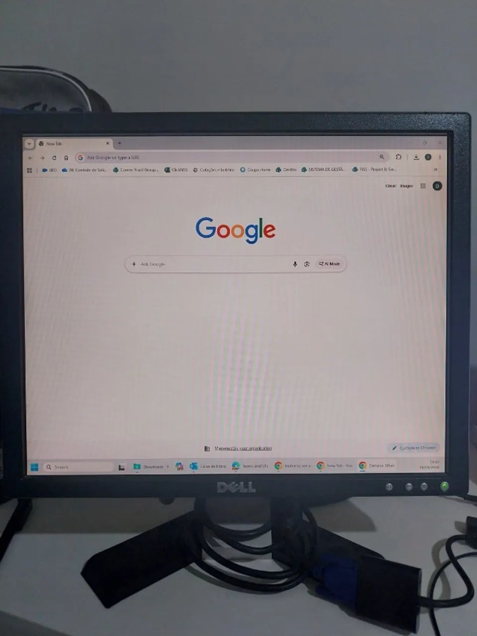 Monitor Dell 17" E178FPC - Funcionando - Botão Power com defeito