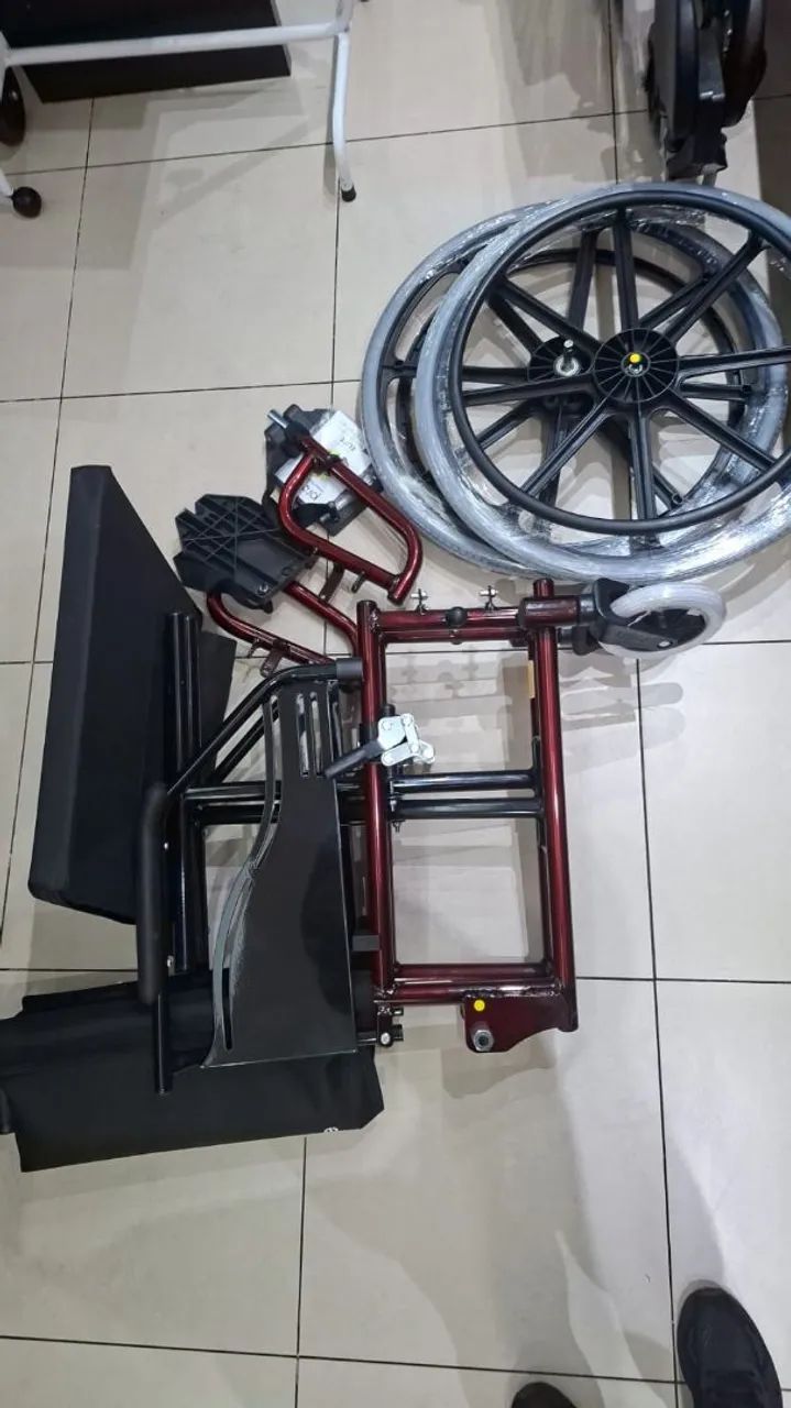 CADEIRA DE RODAS PLUS - Foto 3