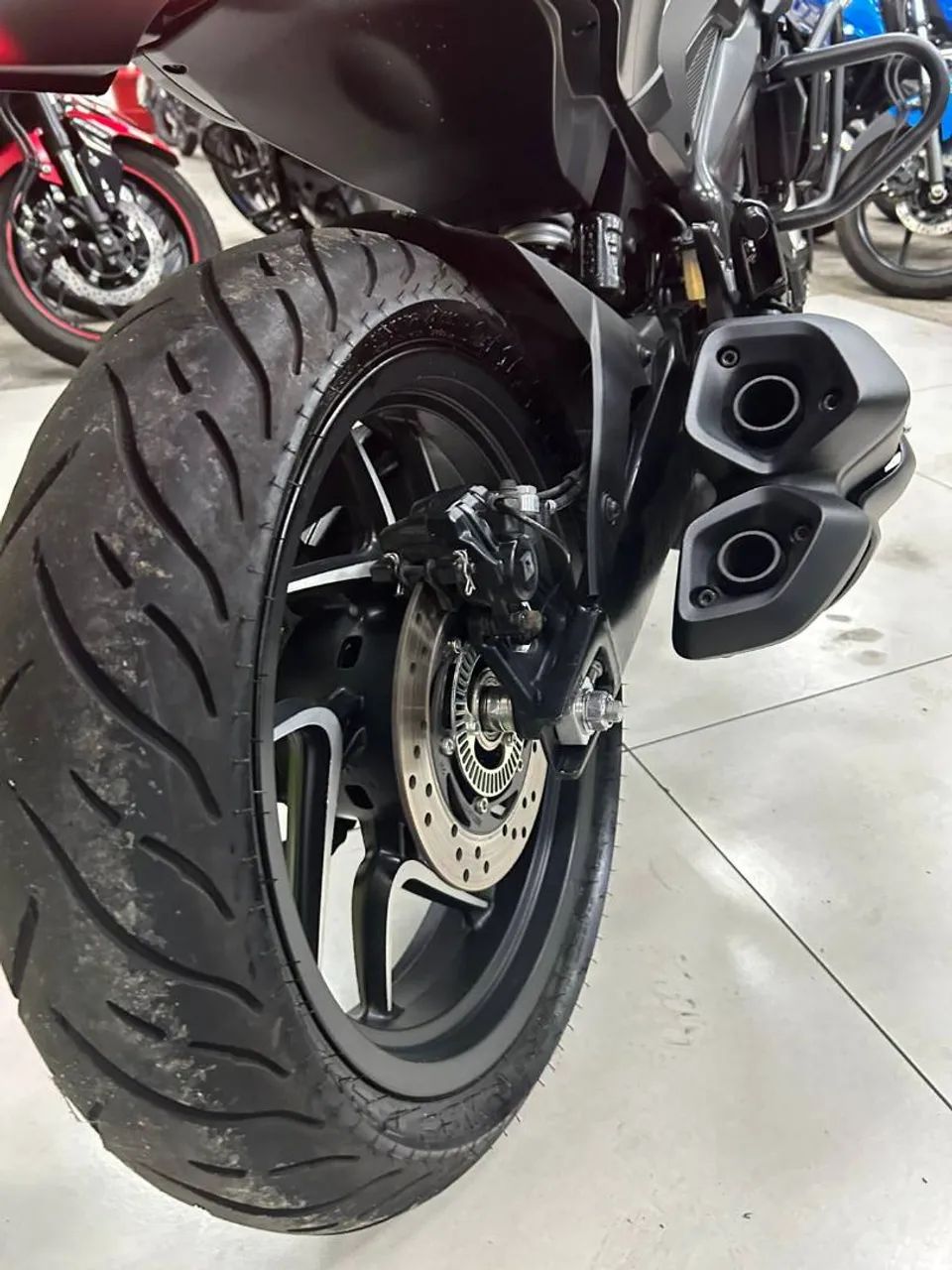BAJAJ DOMINAR 400 - Foto 5