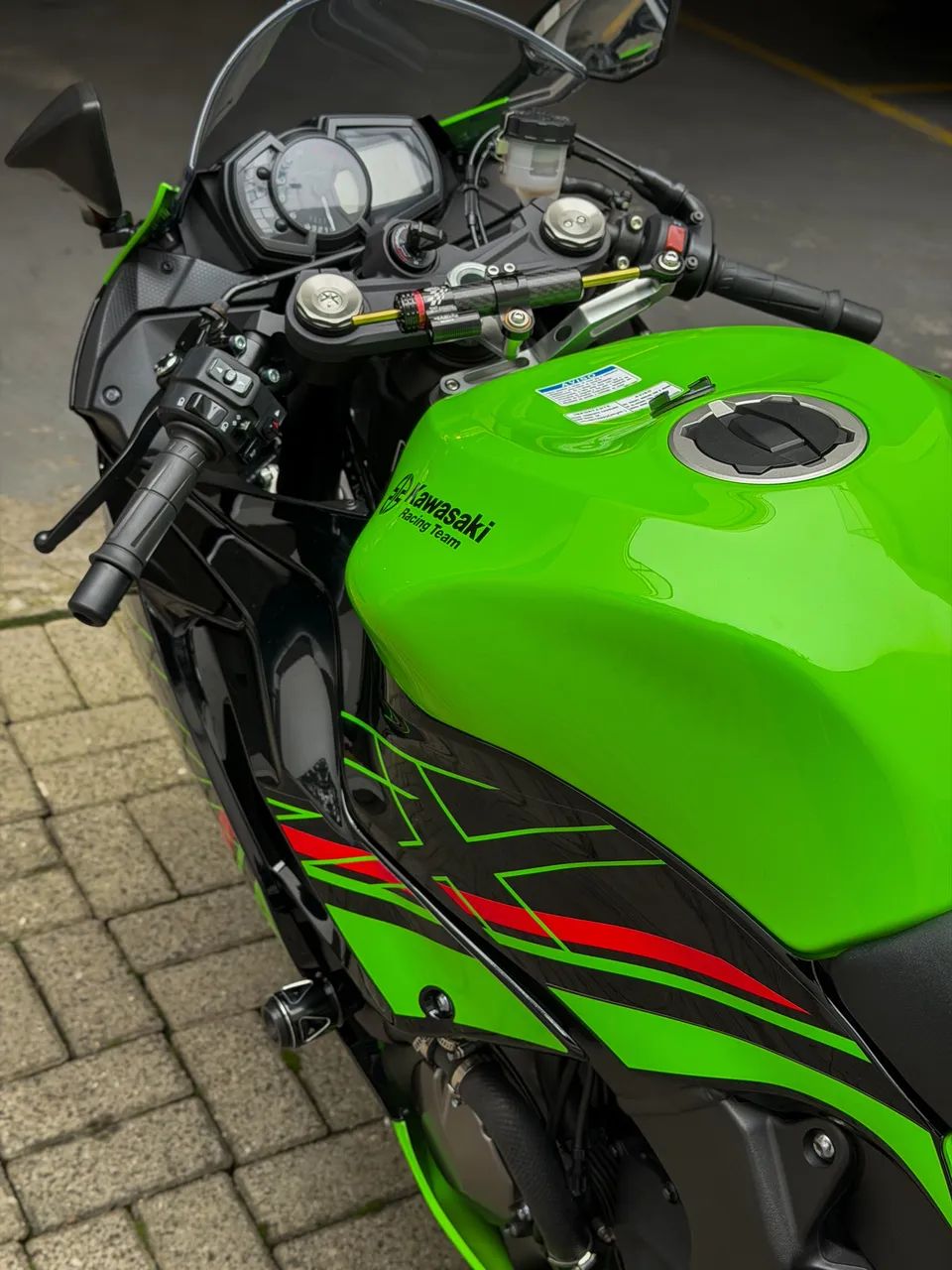 tachiページ Kawasaki Zx-6r 636cc 2023 - 1525004992 | OLX