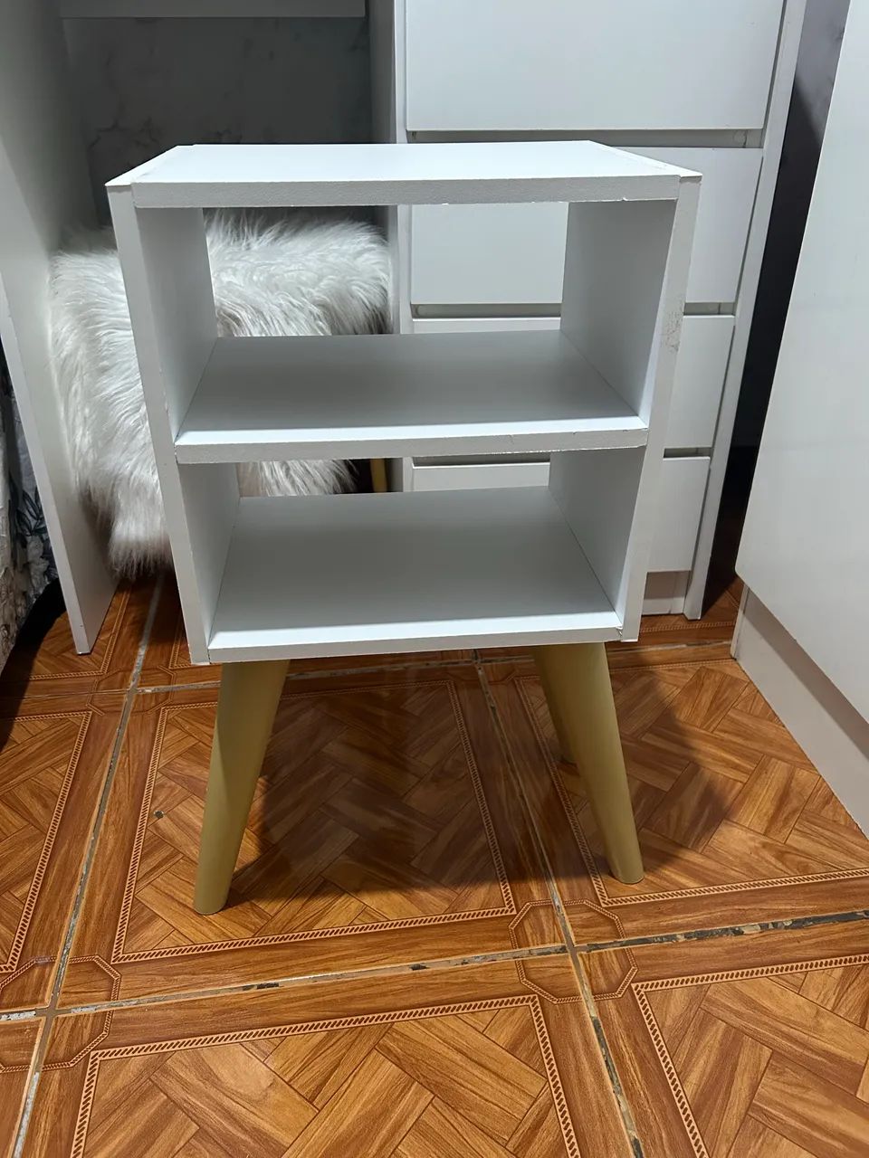 Criado mudo 